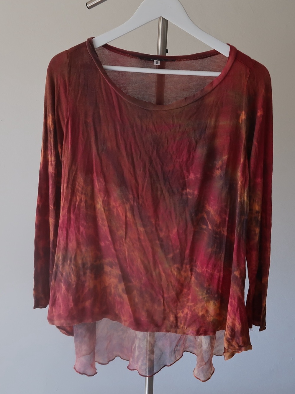Mezon Red Tie-Dye Long Sleeve Top